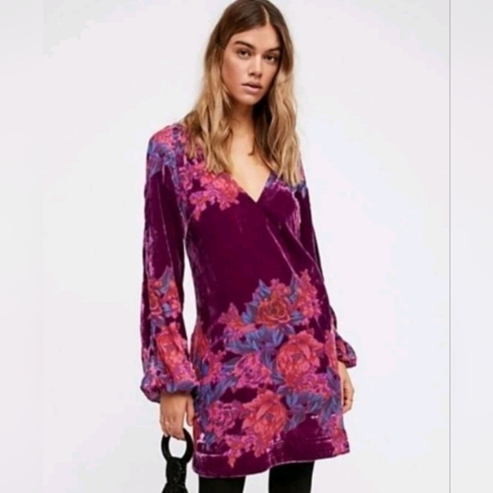 Free People Floral Mini Dress W/ Sheer Balloon Sleeves & V- Plunge Tie Backing
